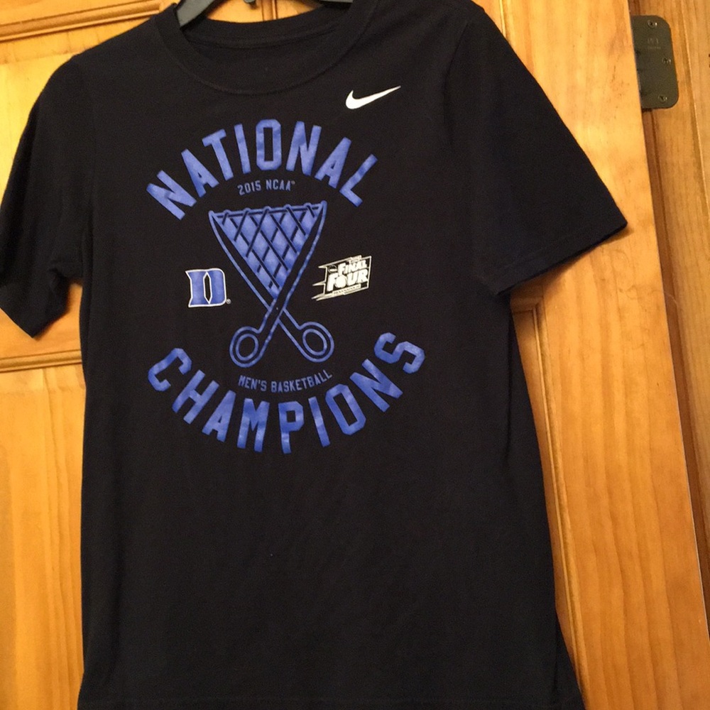 Duke Blue Devil T-shirt, size XL youth